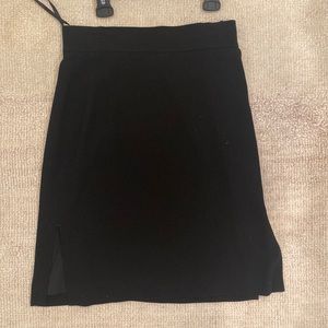 Black Donna Karen knee length business skirt